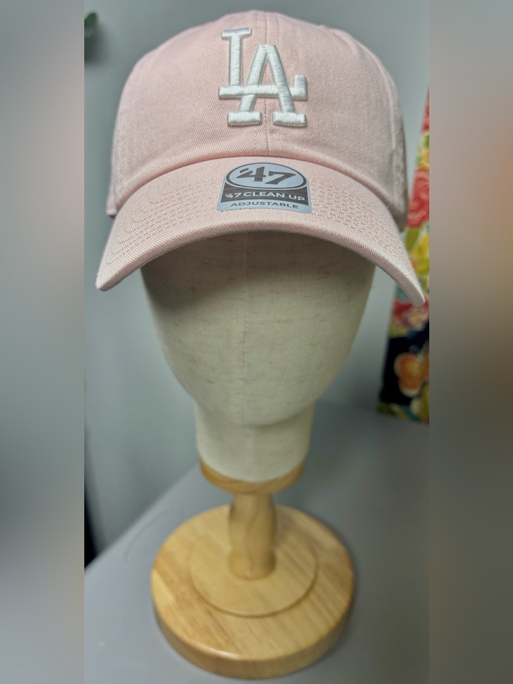 '47 Los Angeles Dodgers Pink American Eagle Baseball Hat - Picture 3 of 5